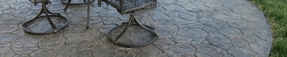 Garden relaxation area with professionally installed stone flooring in Glendale AZ