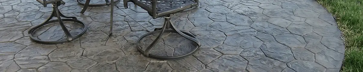 Garden relaxation area with professionally installed stone flooring in Glendale AZ